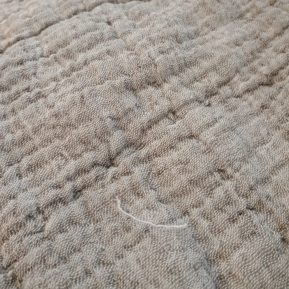 Pottery Barn Gray Cloud Quilt + 2 Euro Shams